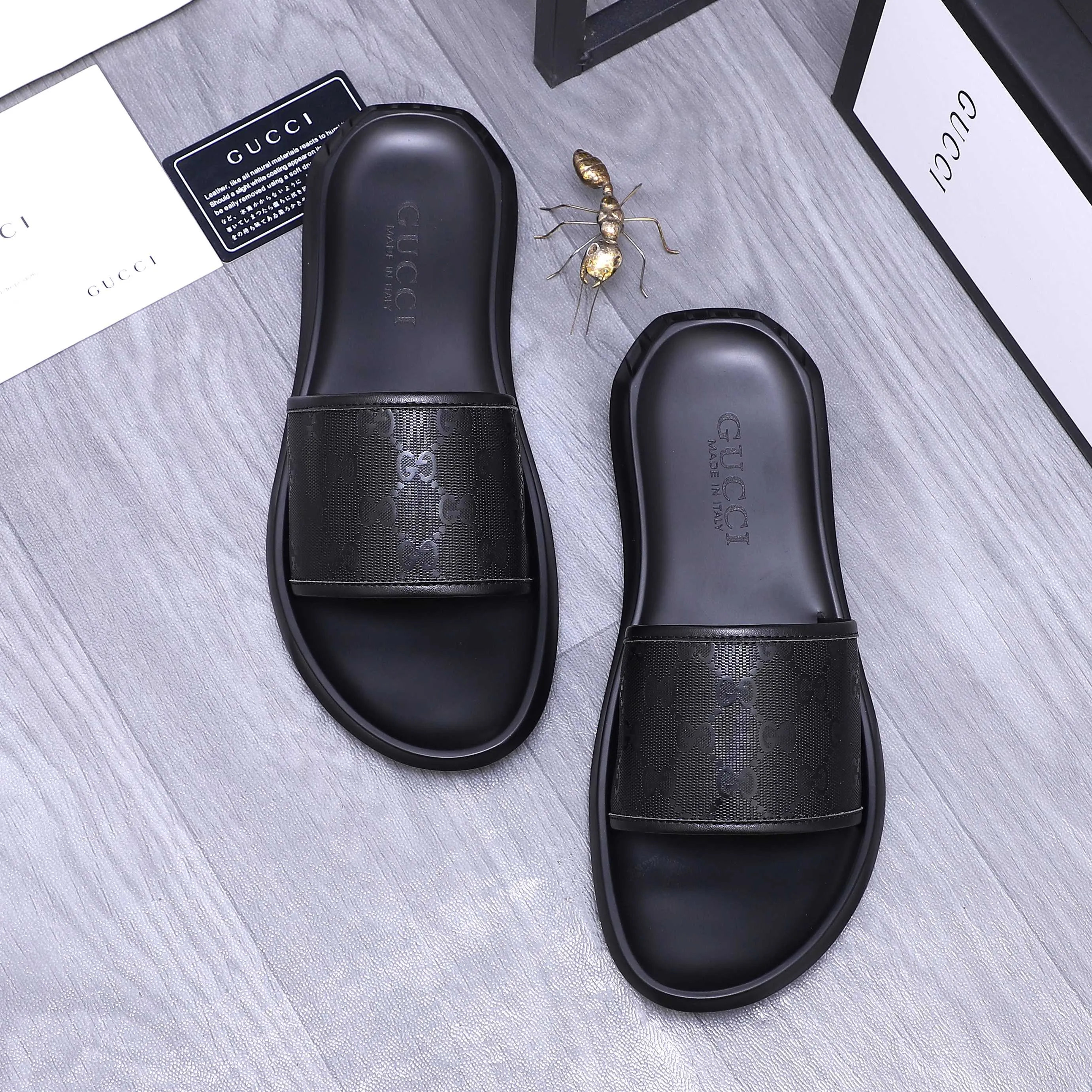 Men's shoes 💰280 Product trademark: GUCCI "Gucci" slippers Regular size: 38-44 (45.46 custom-made, non-returnable) Product materials: Selected cowhide printed upper, instep imitation leather lining, original outsole